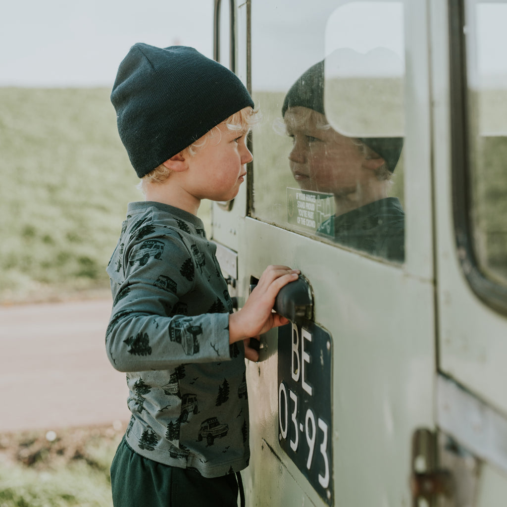 Koko Noko Longsleeve Jongens – Groen met Auto Print